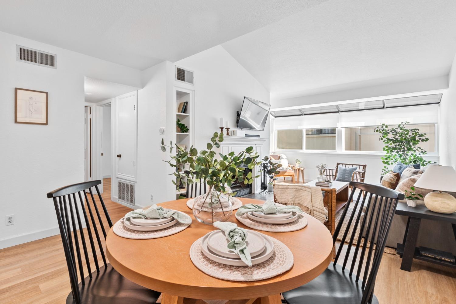 Photo #7: 223107054 Listing 