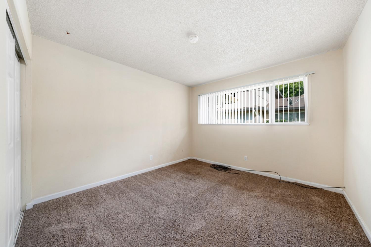 Photo #15: 223107518 Listing: Photo #15