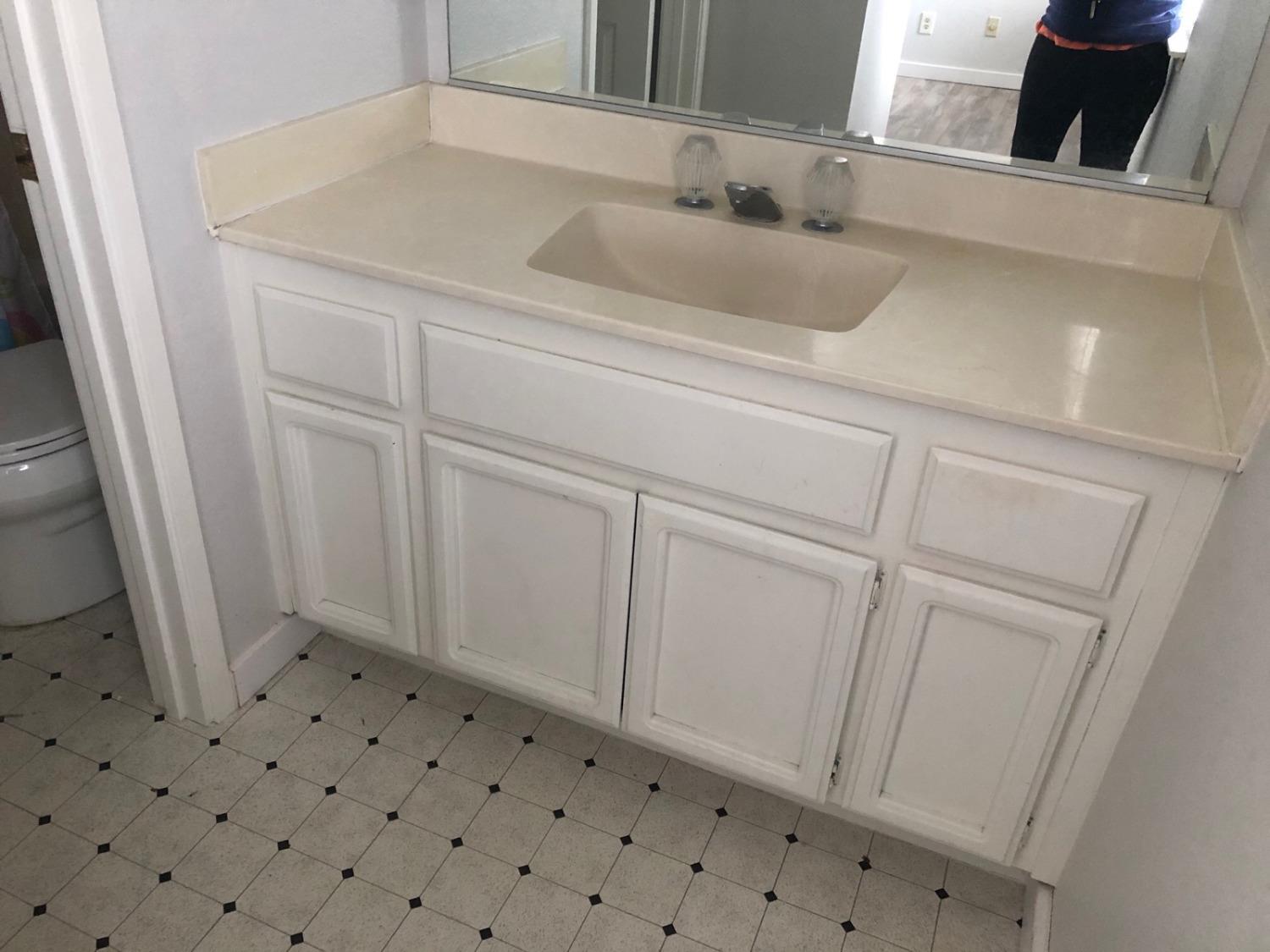 Photo #8: 223105444 Listing 