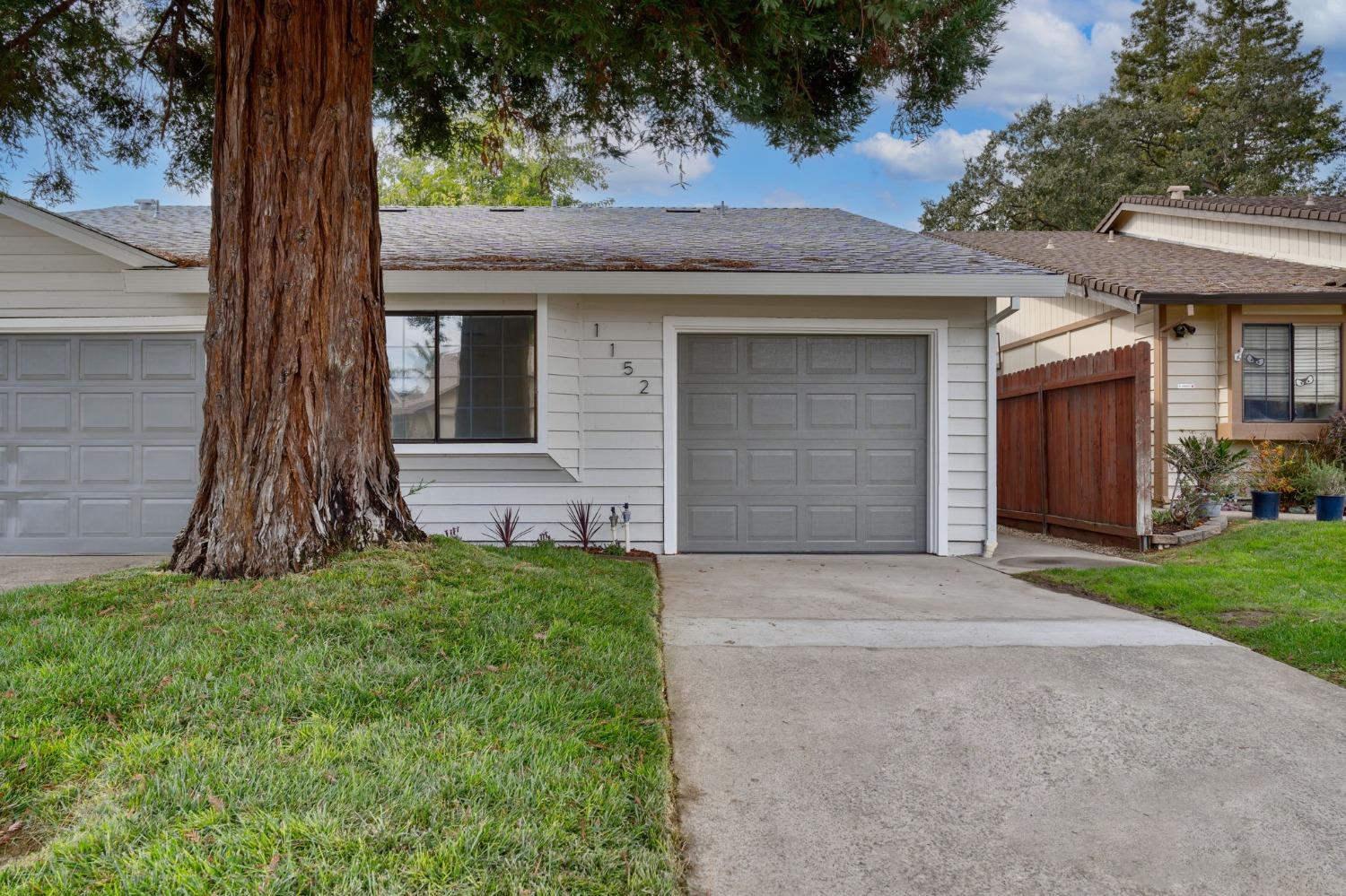 Photo of 1152 Meadow Gate Dr in Roseville, CA