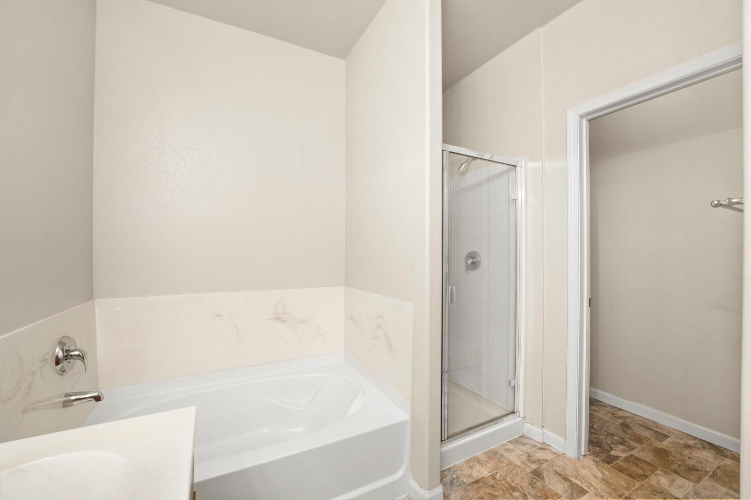 Photo #42: 223107848 Listing: Photo #42