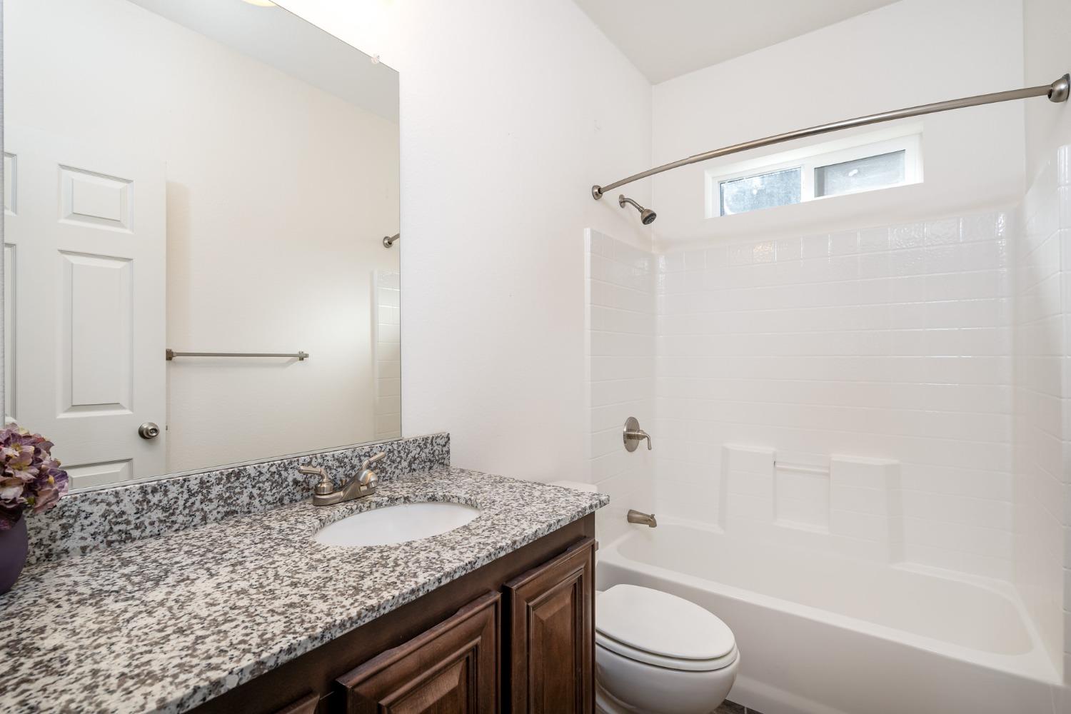 Detail Gallery Image 25 of 39 For 22622 Whispering Pines Dr, Groveland,  CA 95321 - 3 Beds | 2 Baths