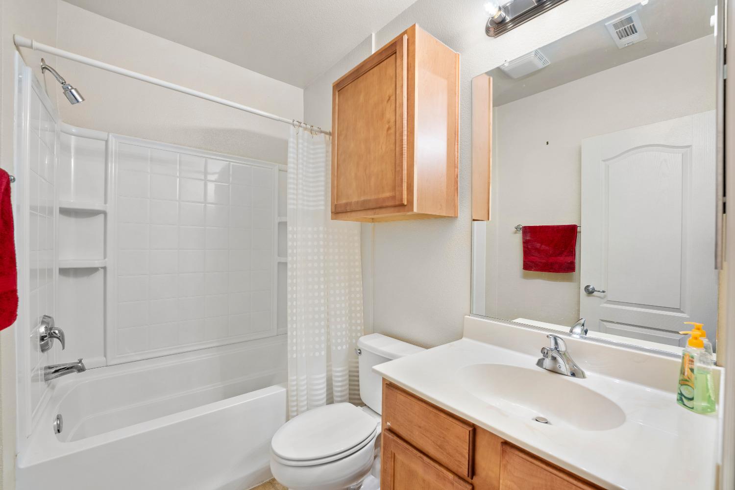 Photo #35: 223107848 Listing: Photo #35