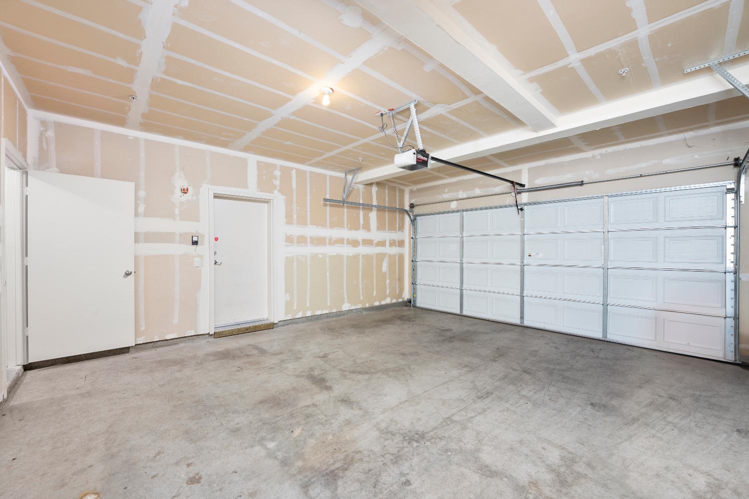 Photo #50: 223107848 Listing: Photo #50