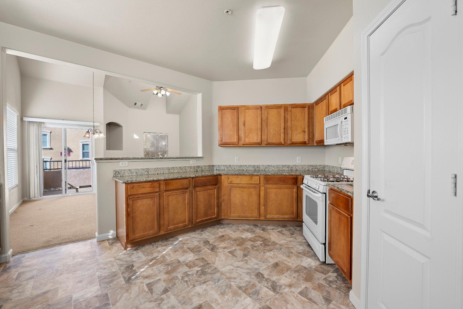Photo #26: 223107848 Listing: Photo #26