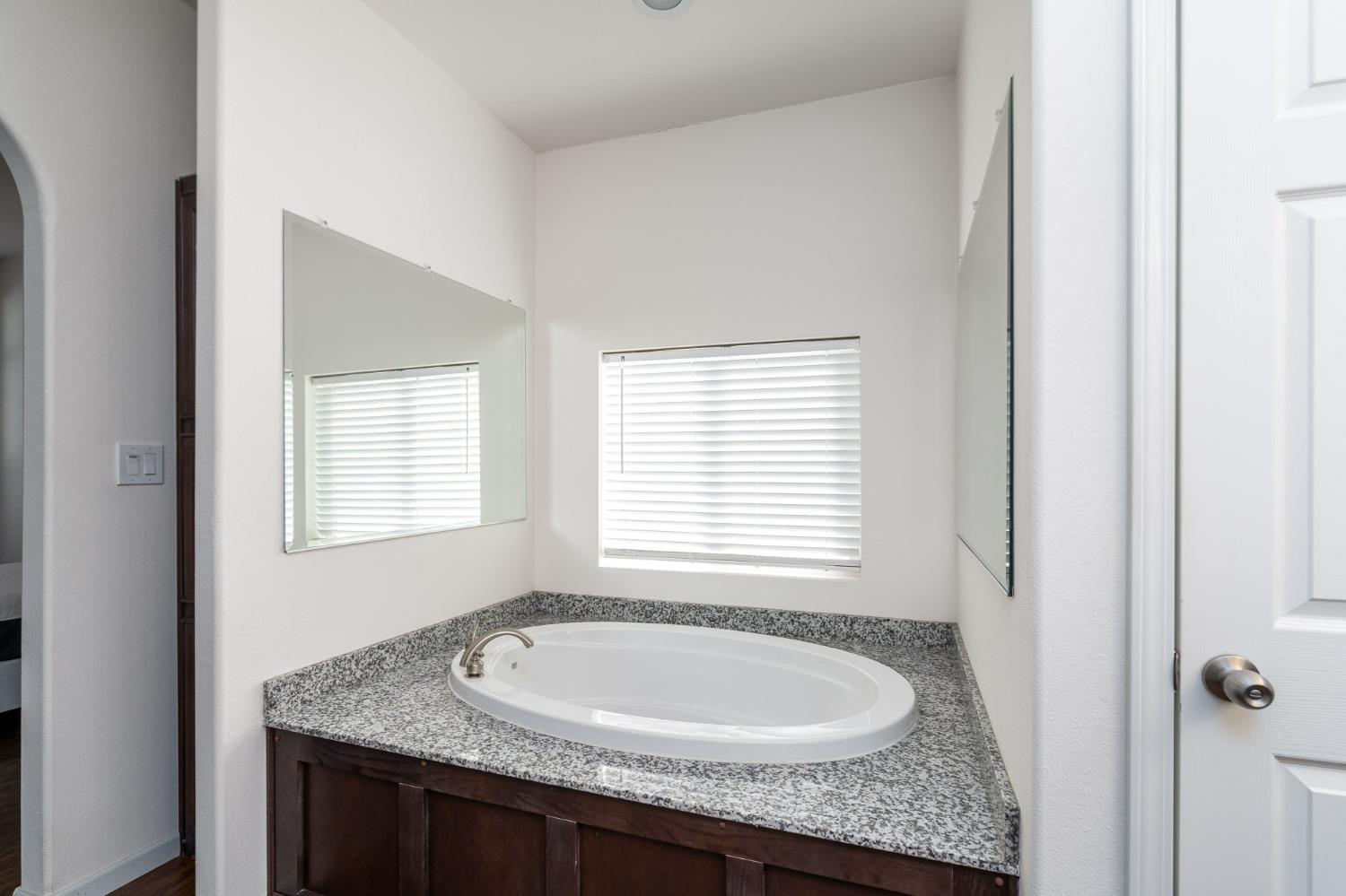 Detail Gallery Image 20 of 39 For 22622 Whispering Pines Dr, Groveland,  CA 95321 - 3 Beds | 2 Baths