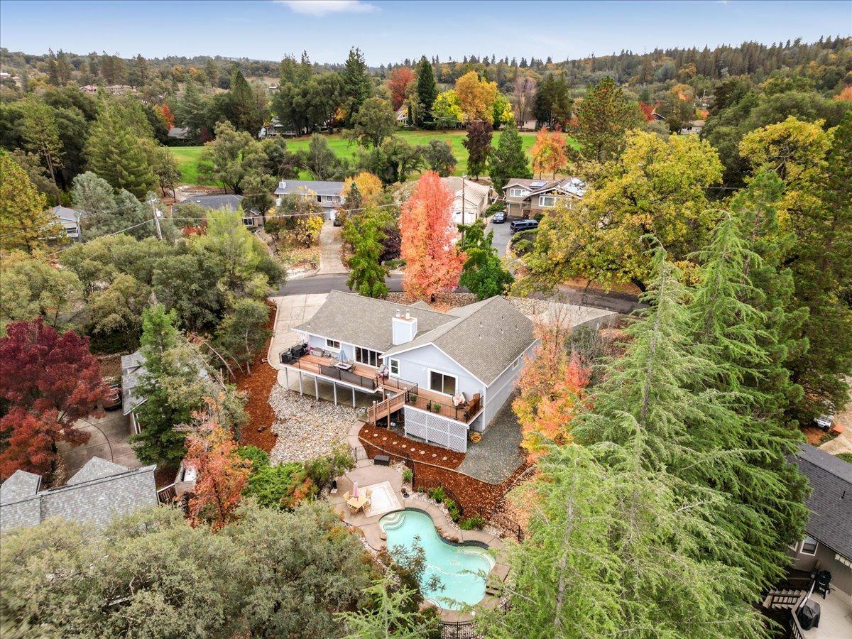 Photo of 11716 Inverness Wy in Auburn, CA