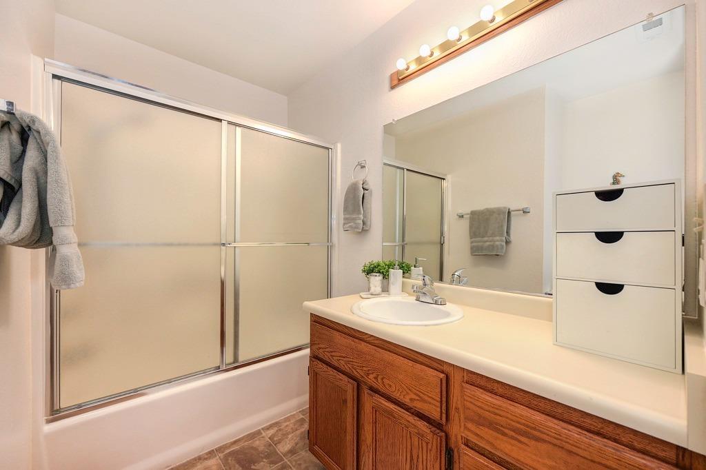 Photo #27: 223108247 Listing: Photo #27