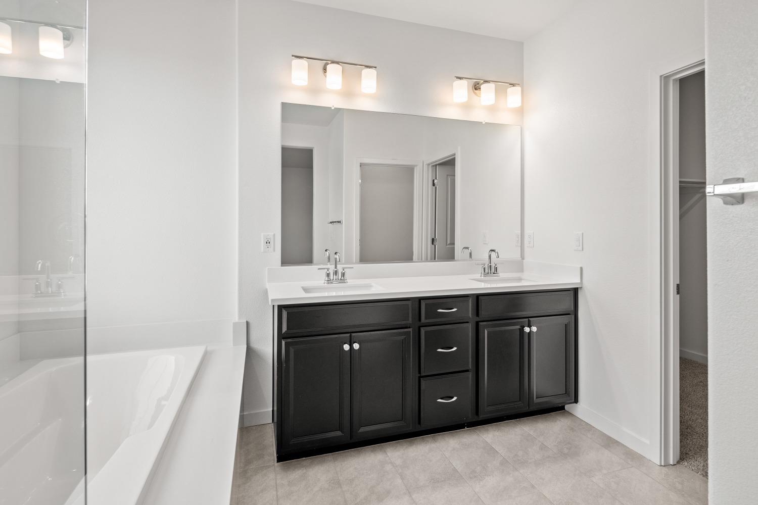 Photo #19: 223087690 Listing: Photo #19