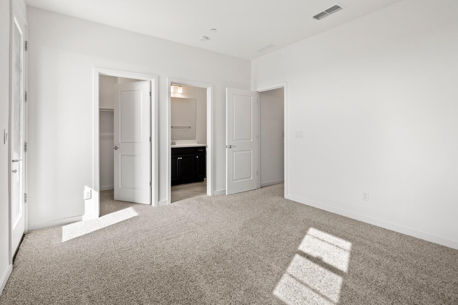 Photo #21: 223087690 Listing: Photo #21