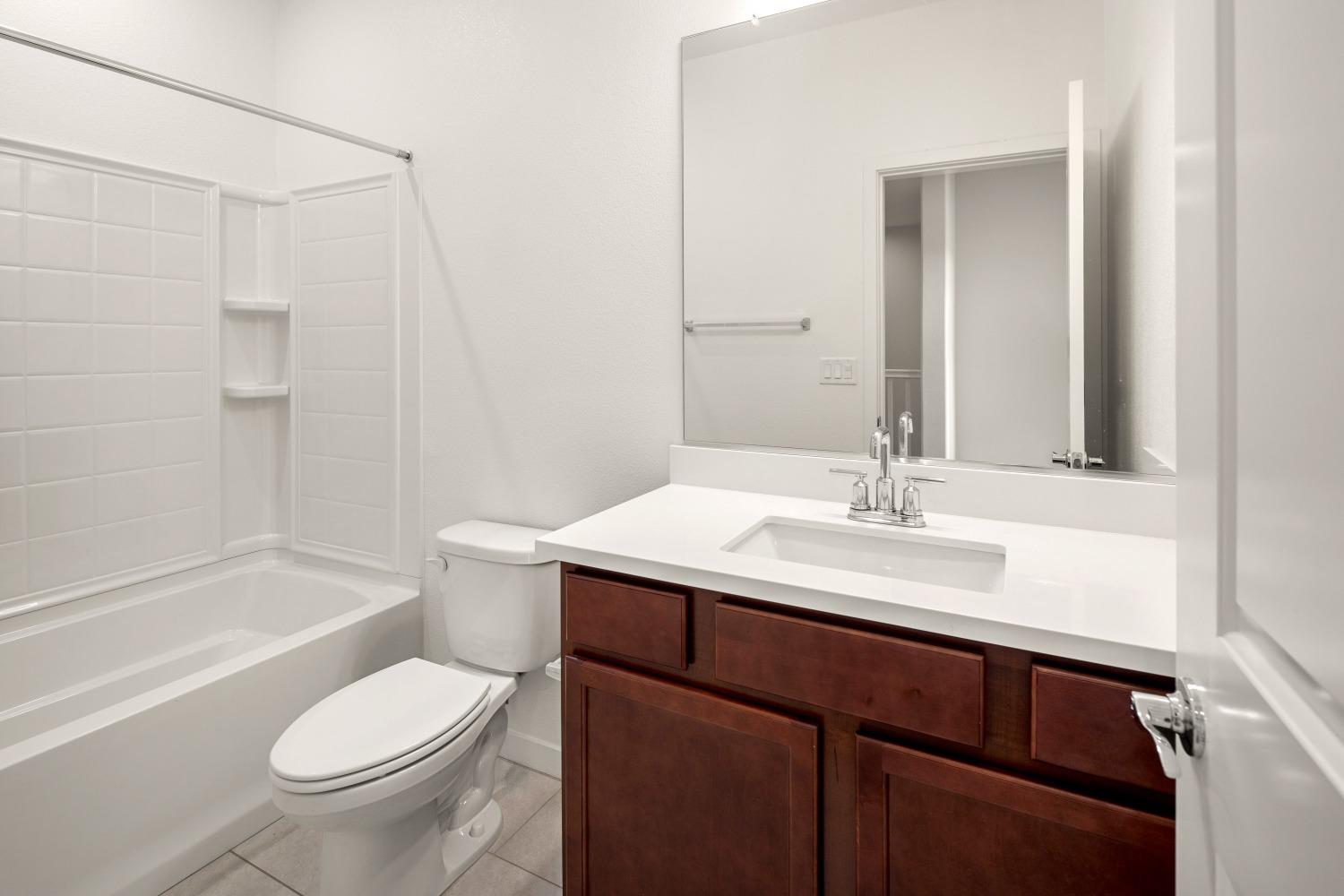 Photo #11: 223087656 Listing: Photo #11