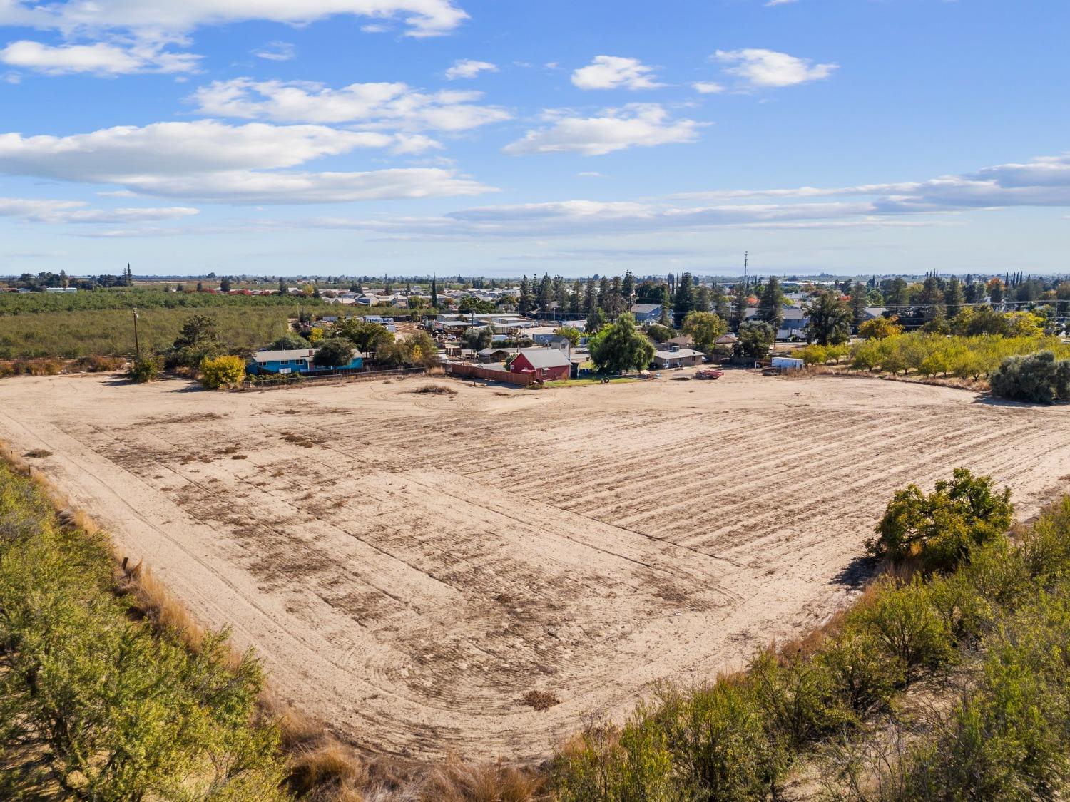 Livingston Cressey Road, Livingston, California image 36