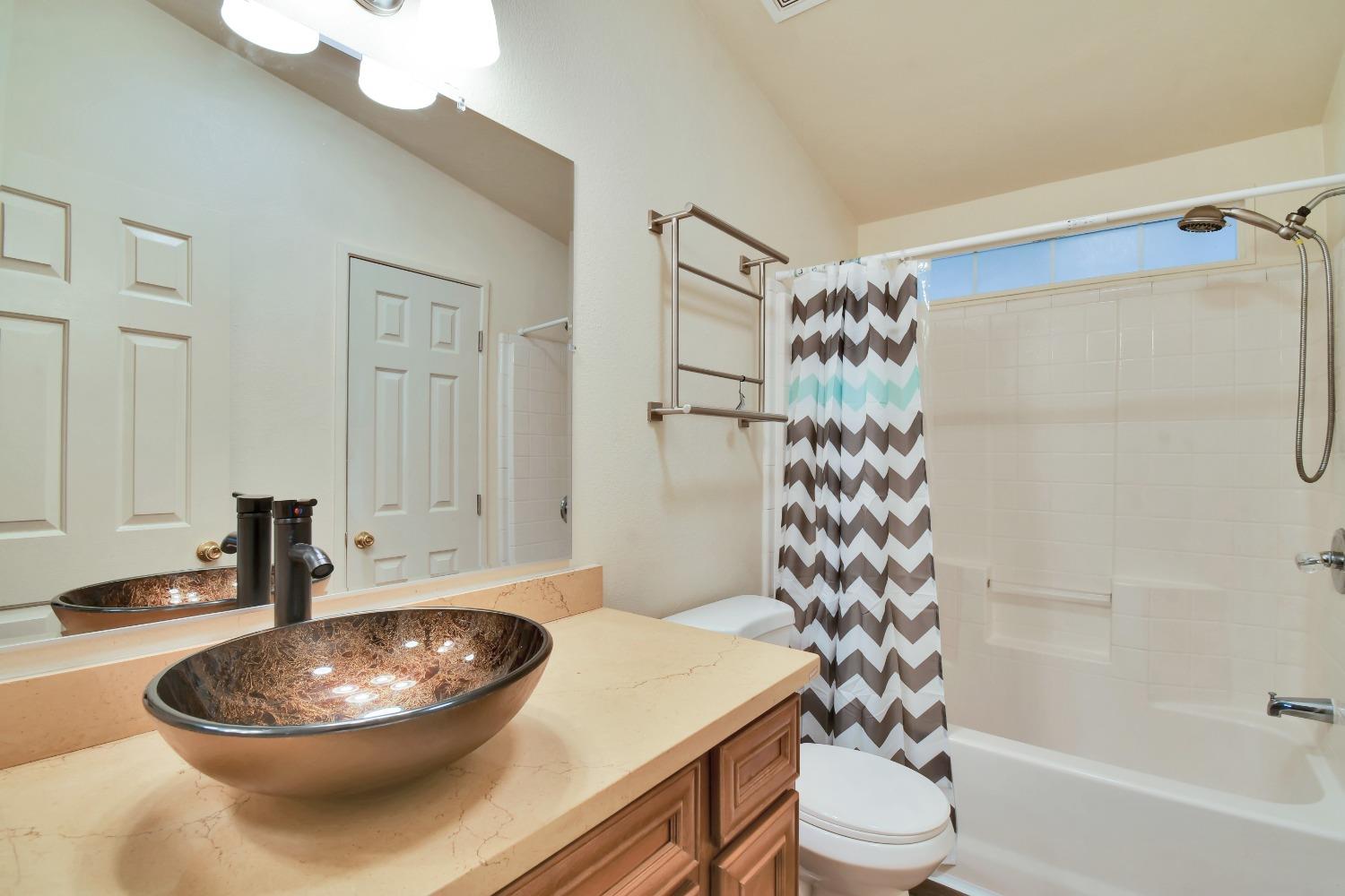 Detail Gallery Image 41 of 83 For 8033 Sunnyside Ln, Oregon House,  CA 95962 - 3 Beds | 2 Baths