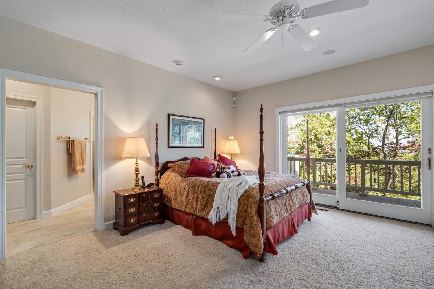 Detail Gallery Image 14 of 52 For 11345 Bridal Veil, Groveland,  CA 95321 - 3 Beds | 2/1 Baths