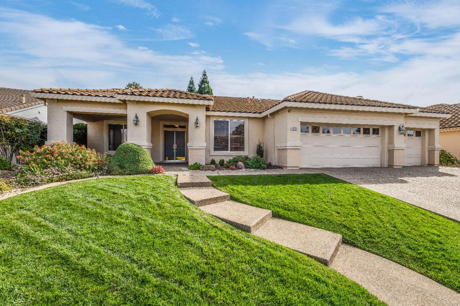 Photo of 4293 Napa Loop in Roseville, CA