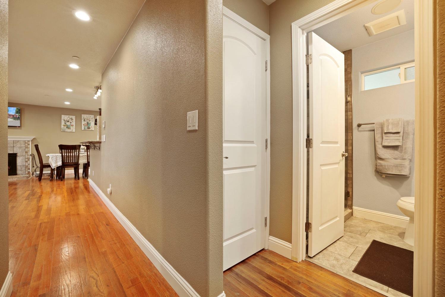 Detail Gallery Image 16 of 55 For 2512 Nightingale Ct, Stockton,  CA 95205 - 4 Beds | 4 Baths