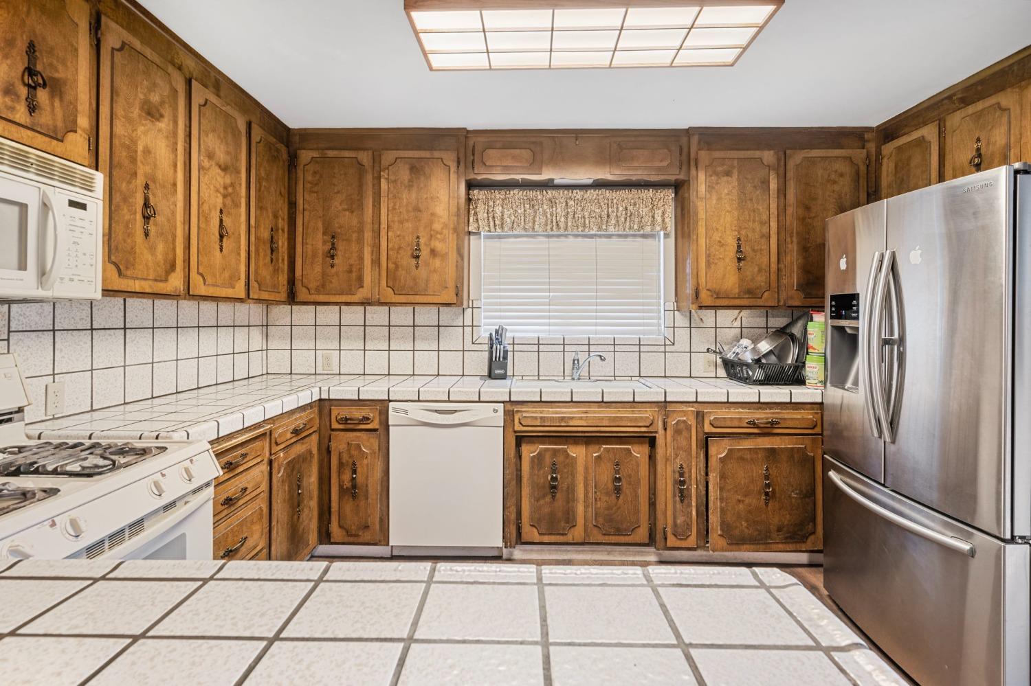 Detail Gallery Image 13 of 38 For 18816 S Austin Rd, Manteca,  CA 95336 - 2 Beds | 1 Baths