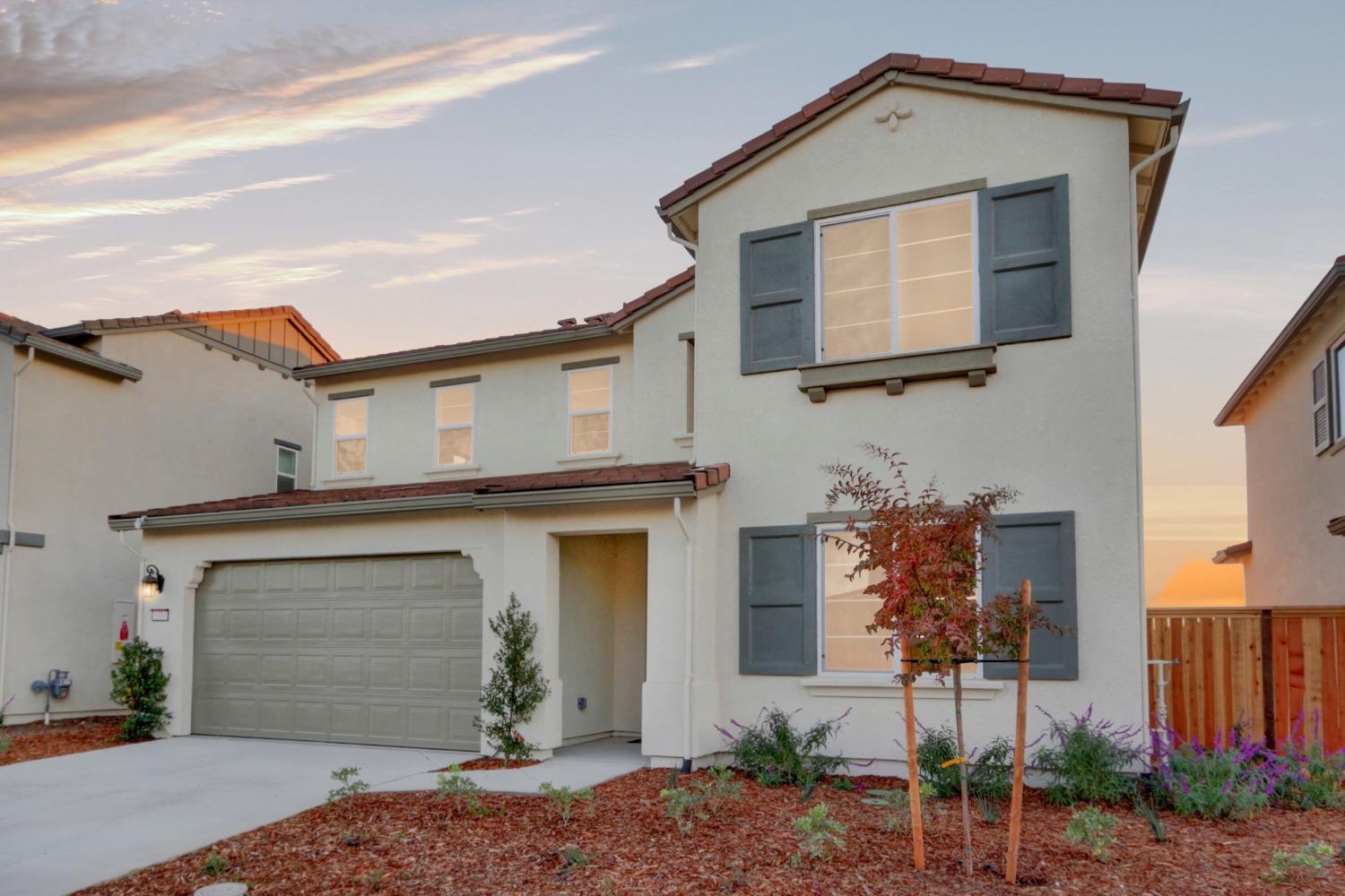 Photo of 5113 Sunbelt Wy in Roseville, CA
