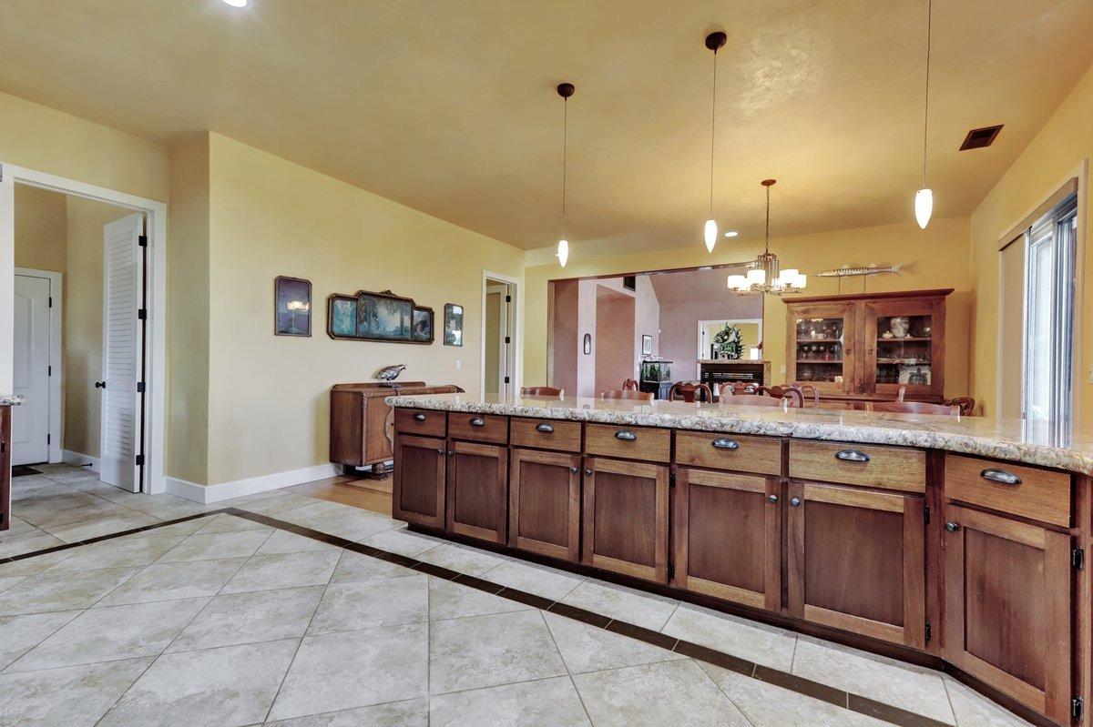 Detail Gallery Image 20 of 76 For 10698 Bell Rd, Penn Valley,  CA 95946 - 3 Beds | 2/1 Baths