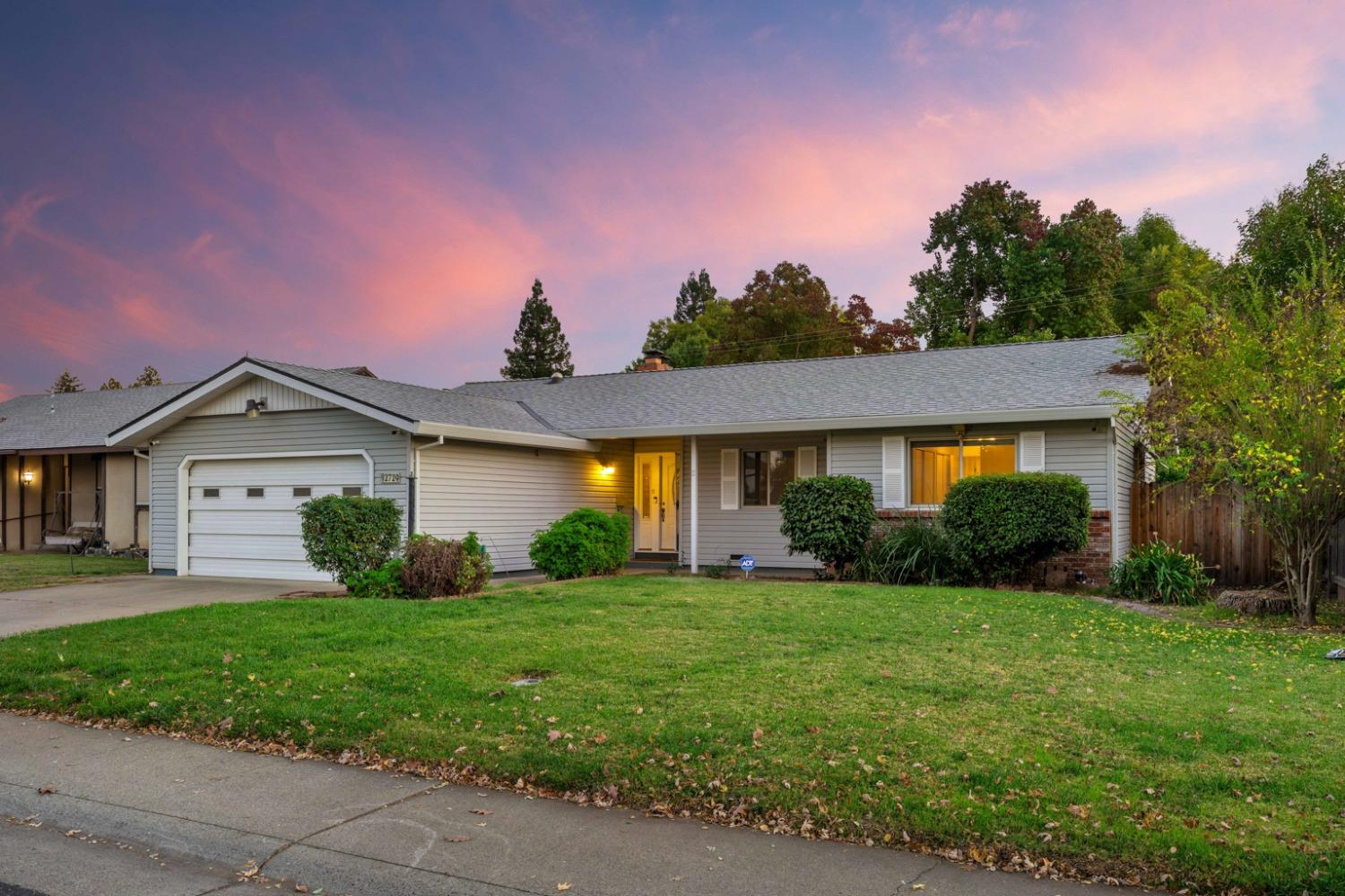 Photo of 2729 Las Casas Wy in Rancho Cordova, CA