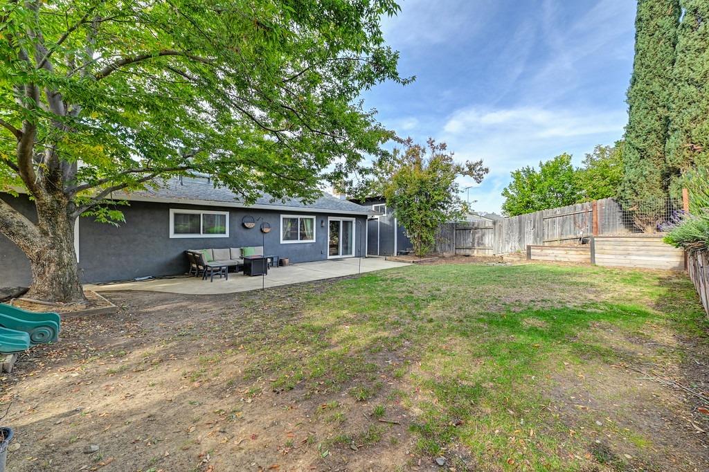 Monowood Drive, Folsom, California image 32