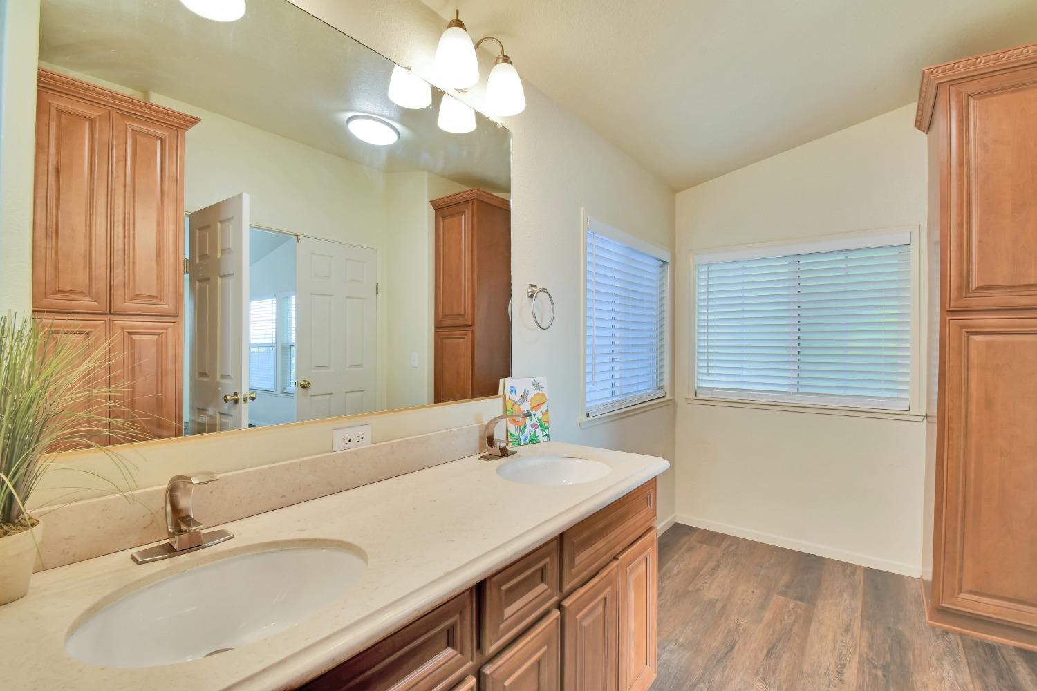 Detail Gallery Image 37 of 83 For 8033 Sunnyside Ln, Oregon House,  CA 95962 - 3 Beds | 2 Baths