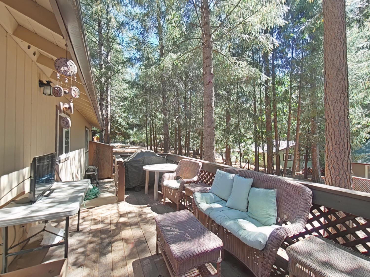 Detail Gallery Image 19 of 28 For 5524 Daisy Ln, Pollock Pines,  CA 95726 - 3 Beds | 2 Baths