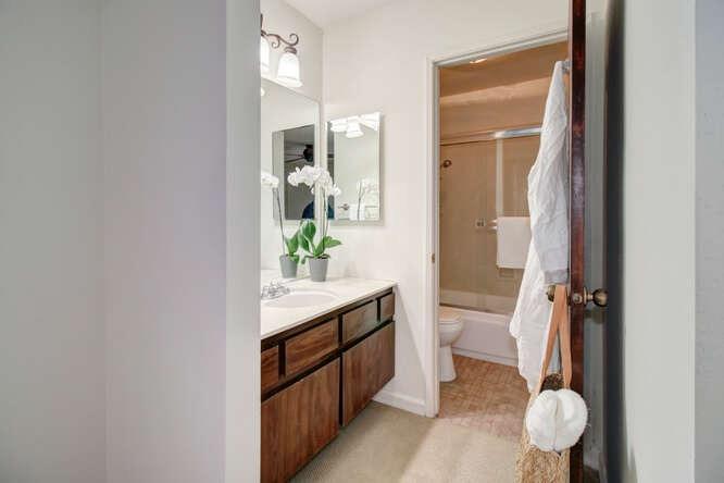 Photo #16: 223109339 Listing: Photo #16