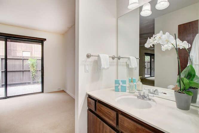 Photo #17: 223109339 Listing: Photo #17