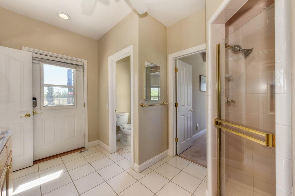 Detail Gallery Image 41 of 99 For 24999 N Mcintire Rd, Clements,  CA 95227 - 4 Beds | 3/1 Baths
