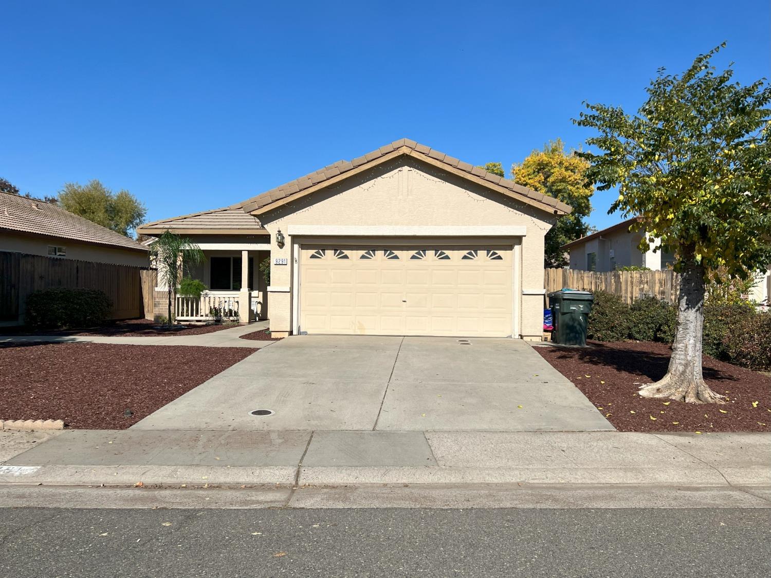 Photo of 9291 Prudhoe Ct in Sacramento, CA