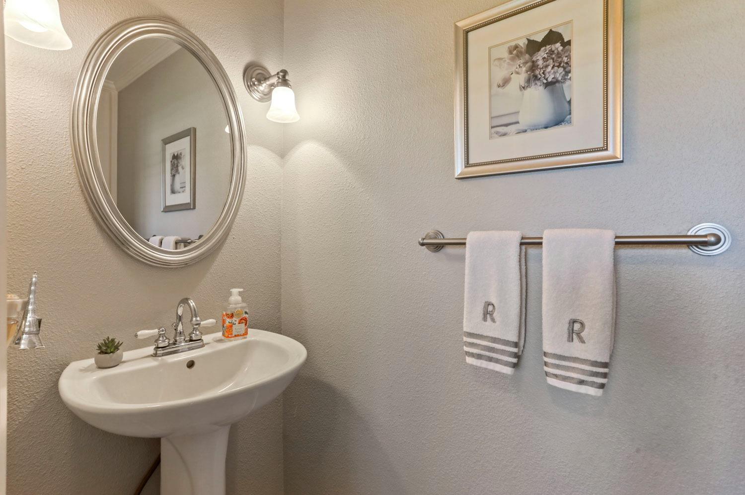 Detail Gallery Image 28 of 81 For 1764 Mettler Rd, Lodi,  CA 95242 - 4 Beds | 2/1 Baths