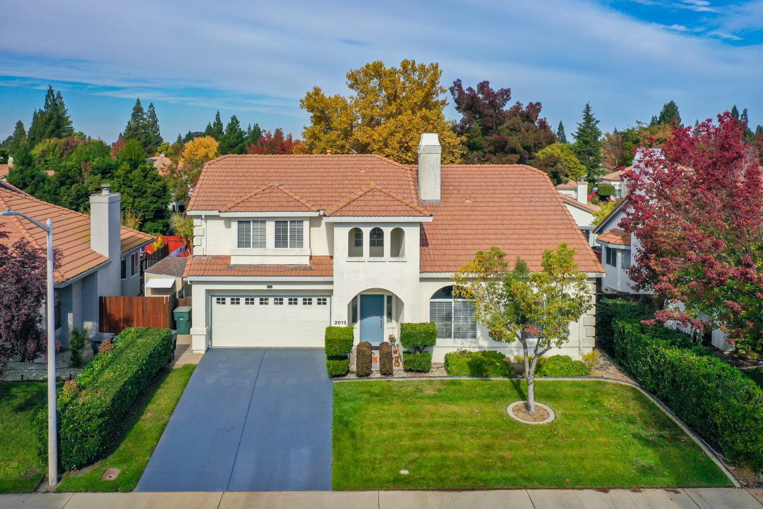 Photo of 2013 Mineral Springs Dr in Roseville, CA
