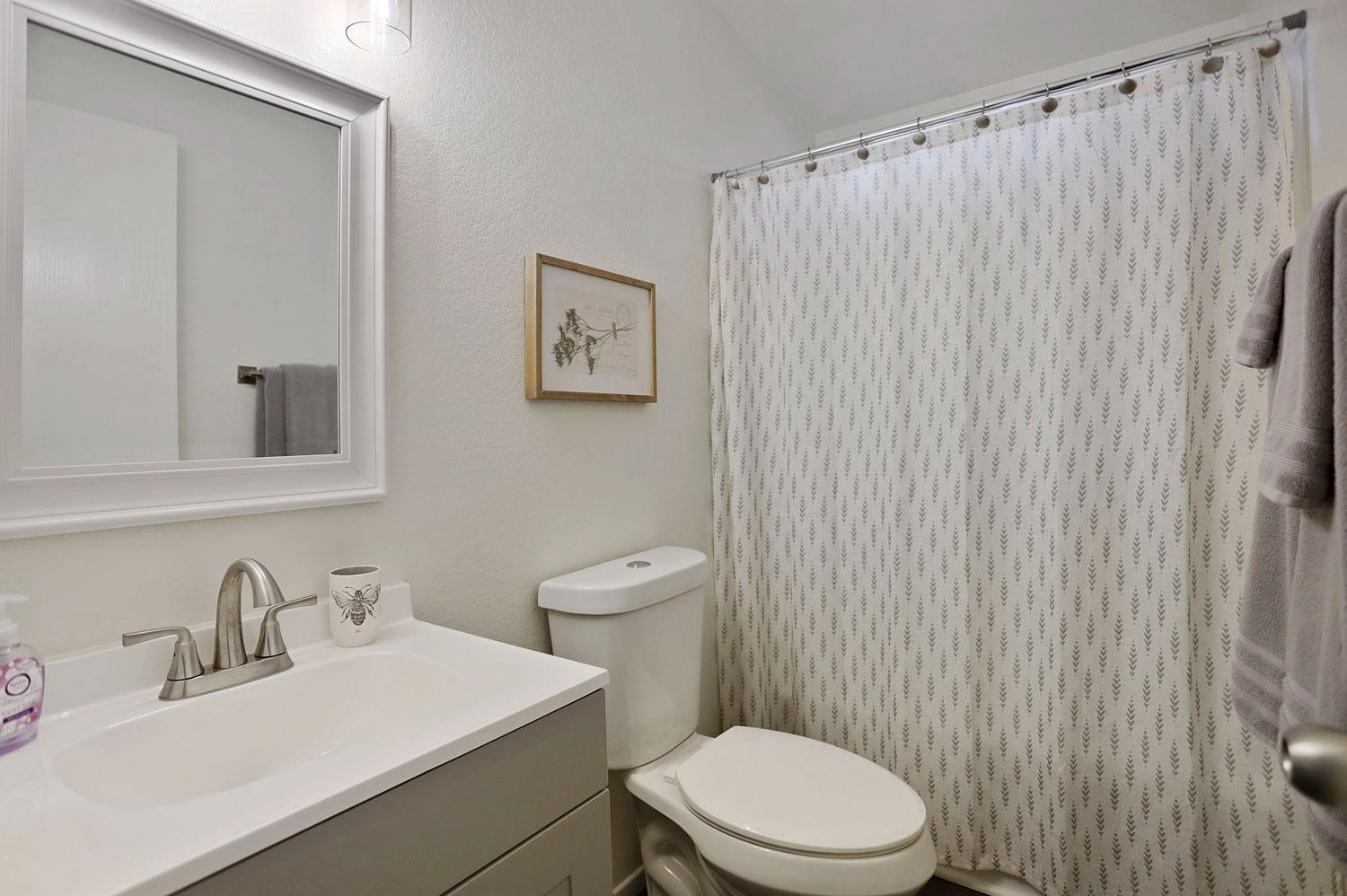 Detail Gallery Image 73 of 81 For 1764 Mettler Rd, Lodi,  CA 95242 - 4 Beds | 2/1 Baths