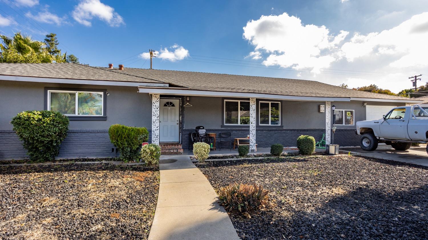 Photo of 1124 Lakewood Ave in Modesto, CA