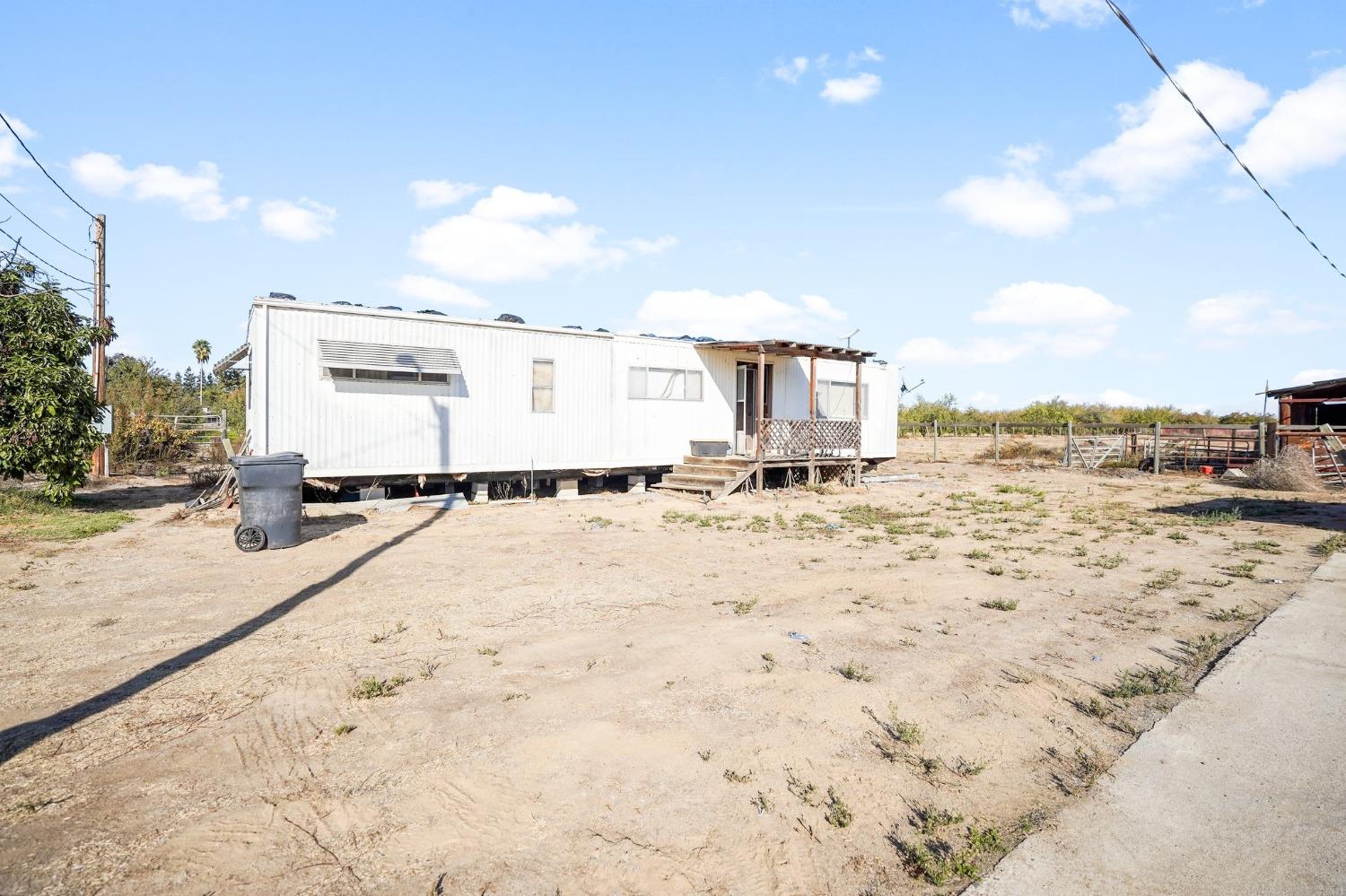 Tully Road, Hughson, California image 18