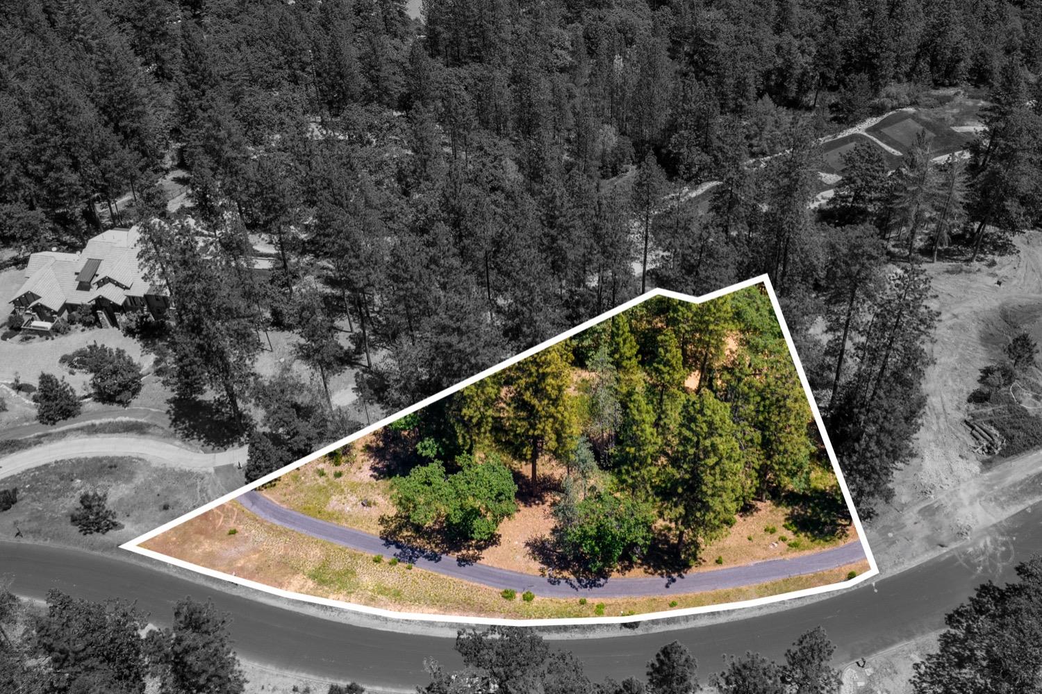 Photo of 1682 The Point Rd in Meadow Vista, CA