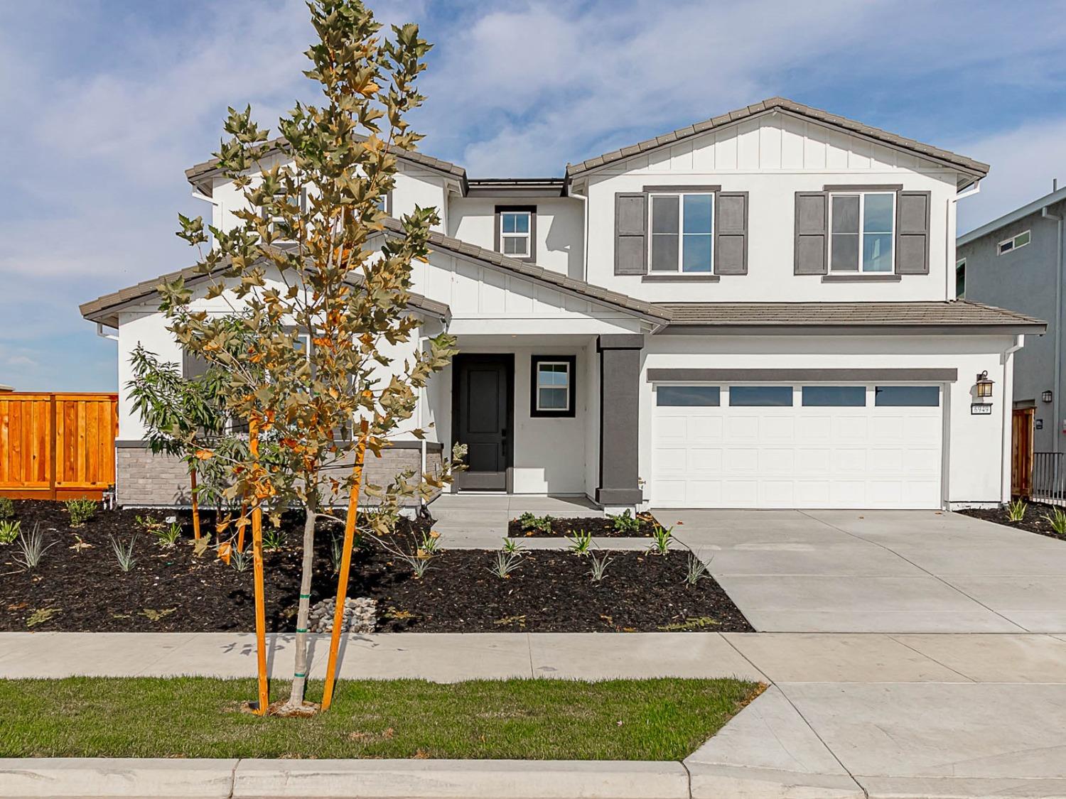 Detail Gallery Image 1 of 1 For 6949 Foraker Dr, Stockton,  CA 95219 - 5 Beds | 3/1 Baths