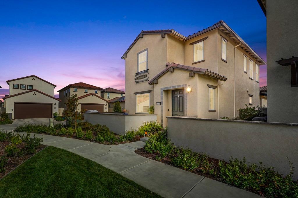 Photo of 2216 Terrawood St in Roseville, CA
