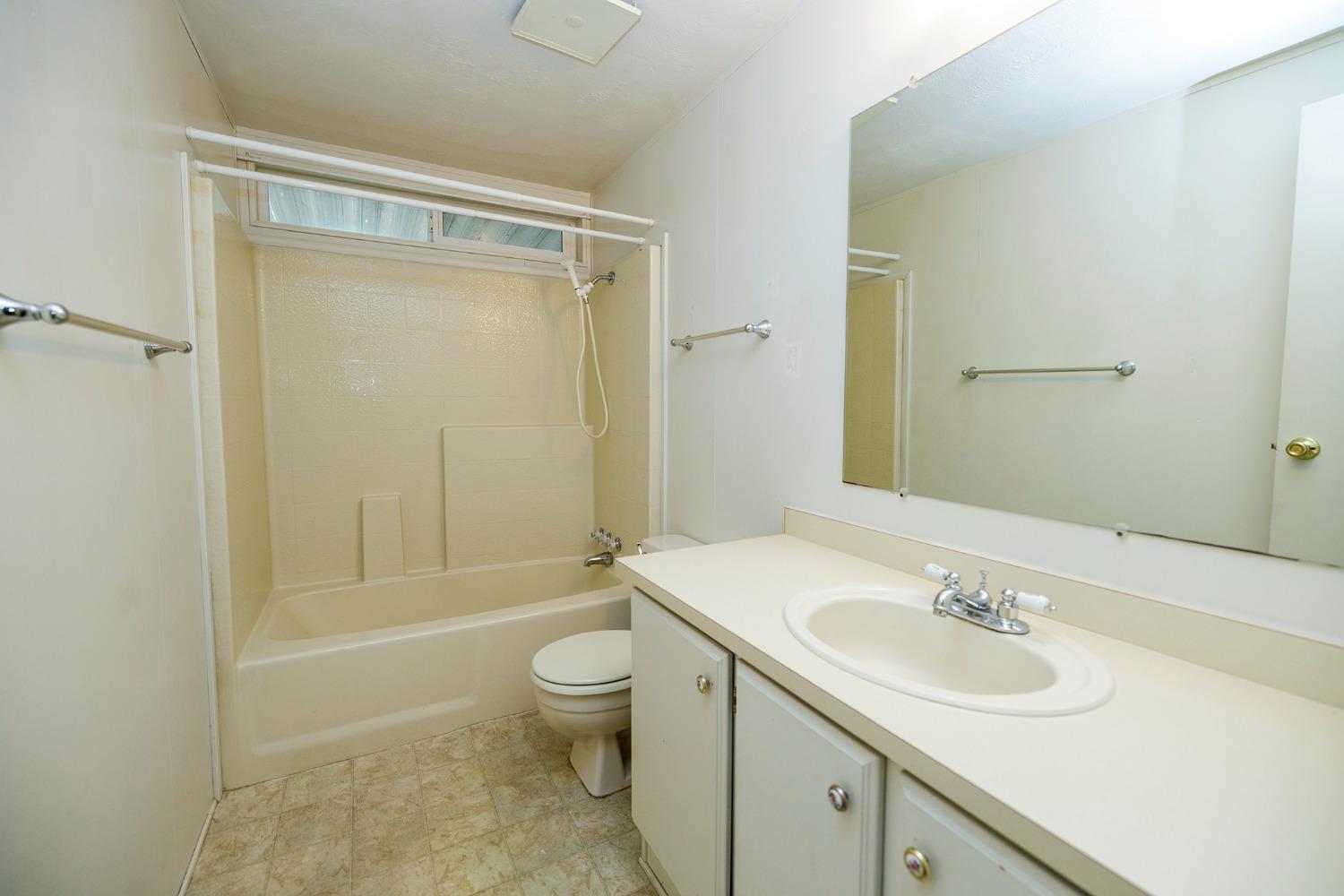 Detail Gallery Image 22 of 44 For 19667 American Ave 59, Hilmar,  CA 95324 - 2 Beds | 2 Baths