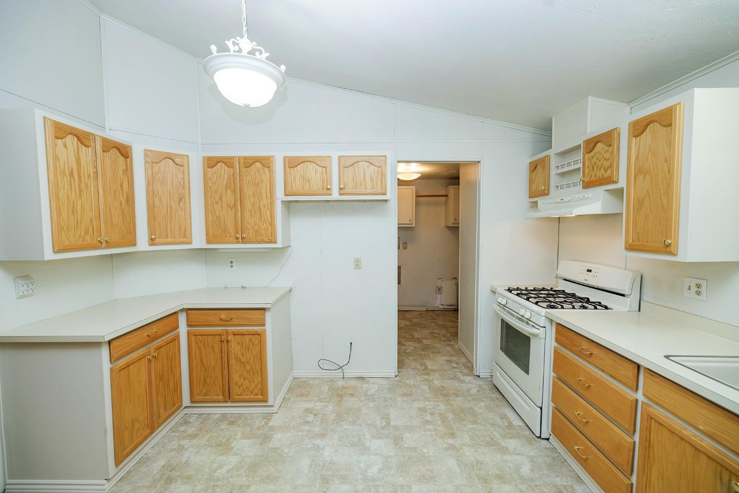 Detail Gallery Image 5 of 44 For 19667 American Ave 59, Hilmar,  CA 95324 - 2 Beds | 2 Baths