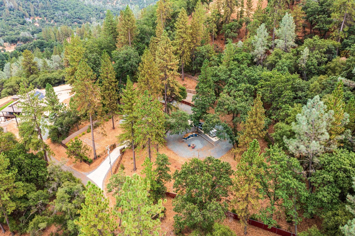 Photo of 6055 Bramblewood Ln in Shingle Springs, CA
