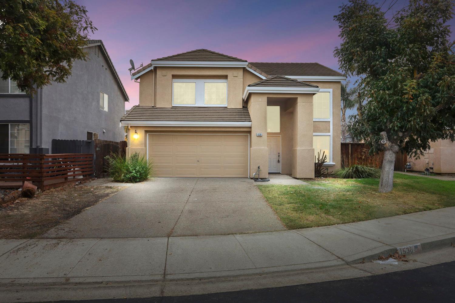 Photo of 1530 Monterey Ct in Tracy, CA