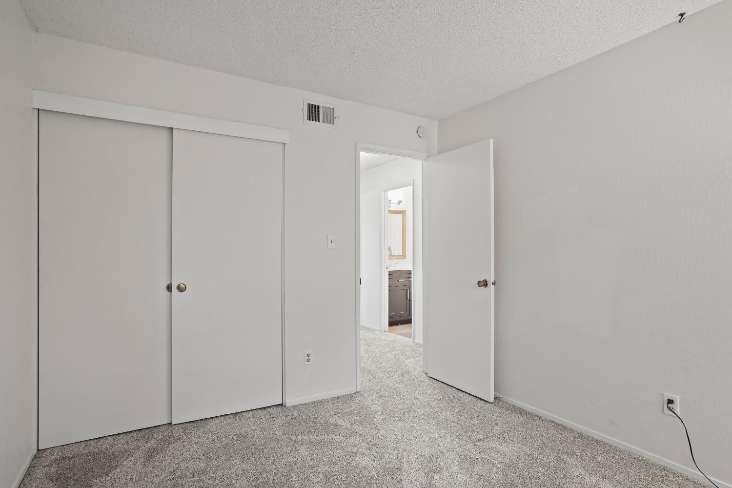 Photo #27: 223110259 Listing: Photo #27