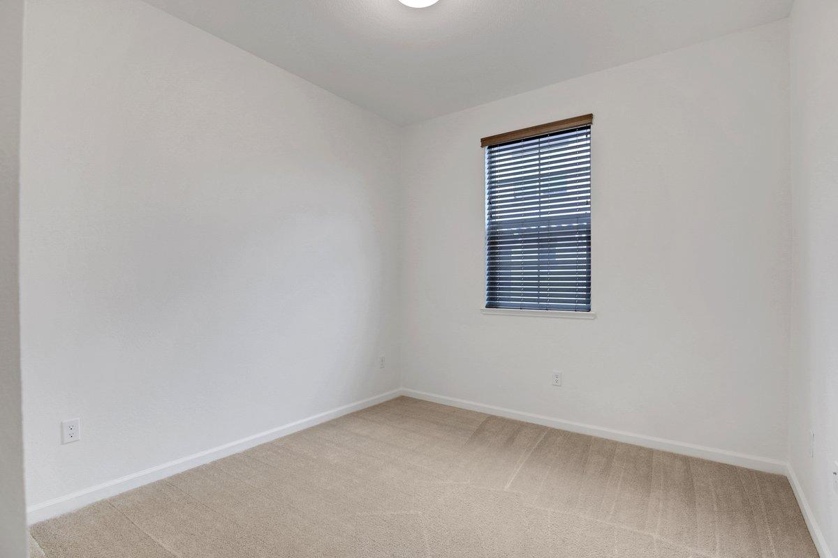 Photo #25: 223110947 Listing: Photo #25