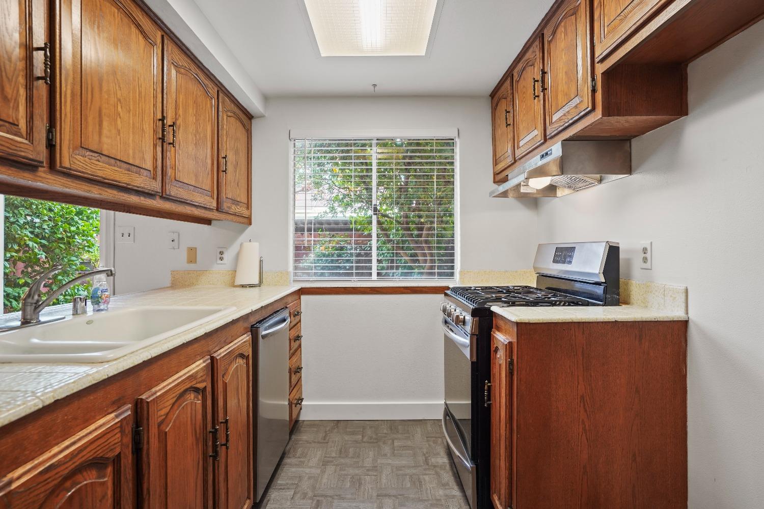 Photo #13: 223110259 Listing: Photo #13