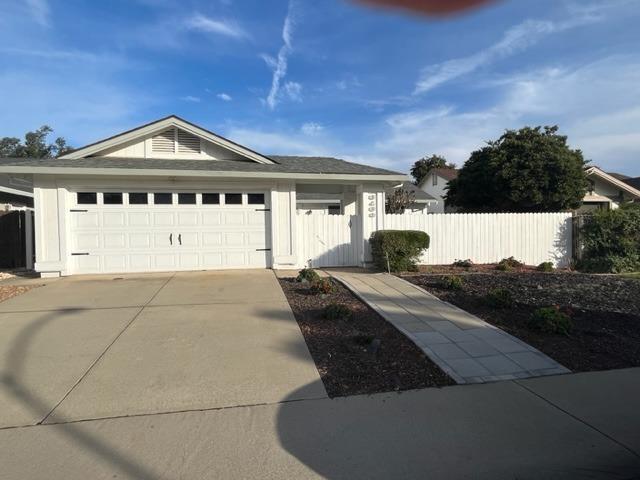 Photo of 8183 Darien Cir in Sacramento, CA