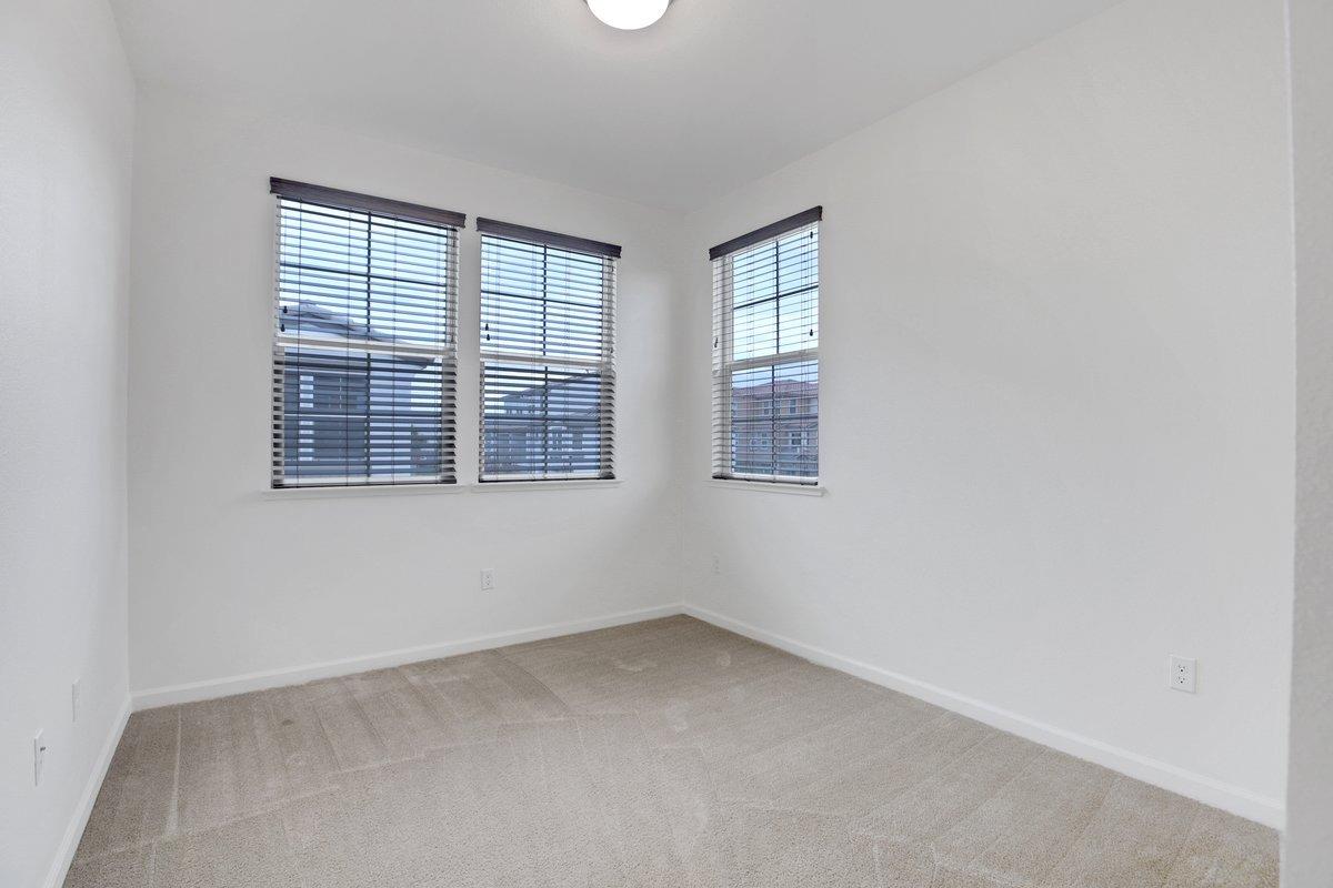 Photo #27: 223110947 Listing: Photo #27