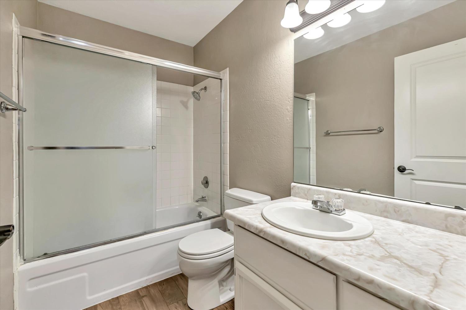 Photo #43: 223108171 Listing: Photo #43