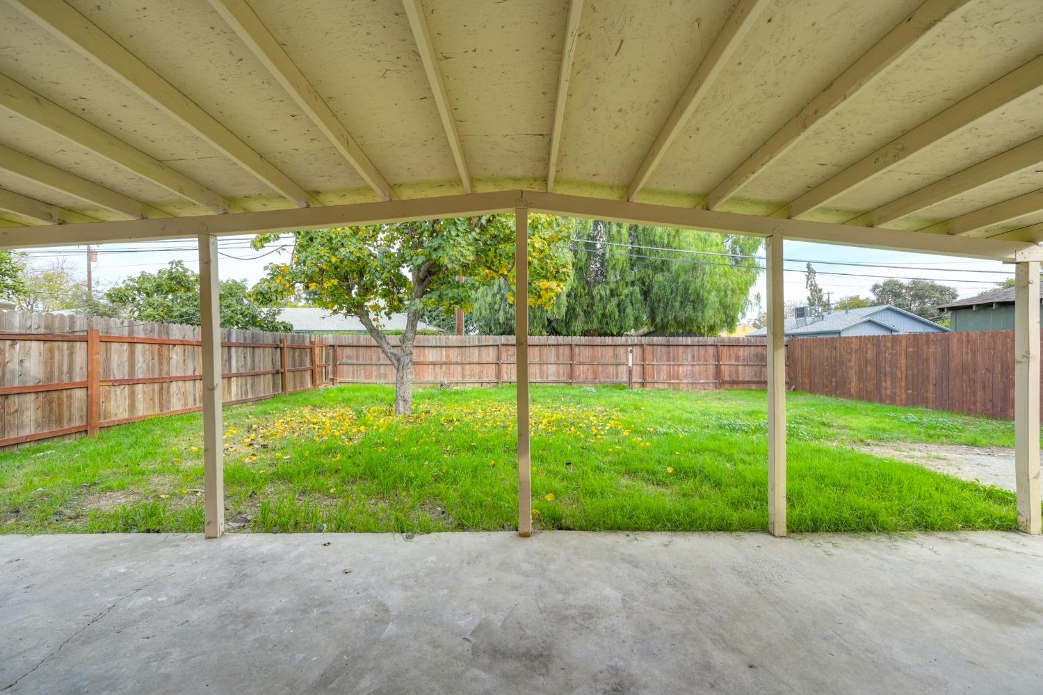 Reuter Drive, West Sacramento, California image 46